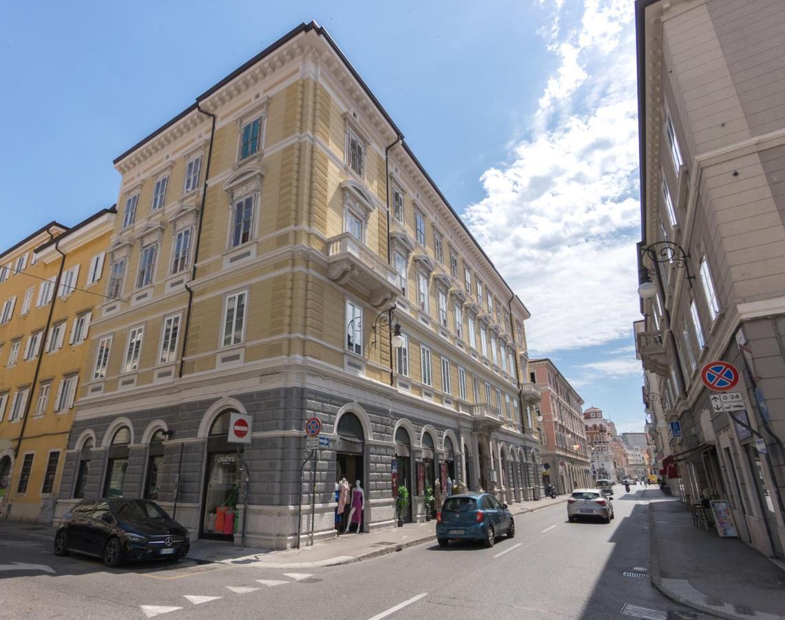 Nuovo Albergo Centro Triëst Buitenkant foto