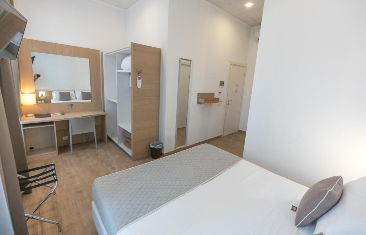 Nuovo Albergo Centro Triëst Buitenkant foto